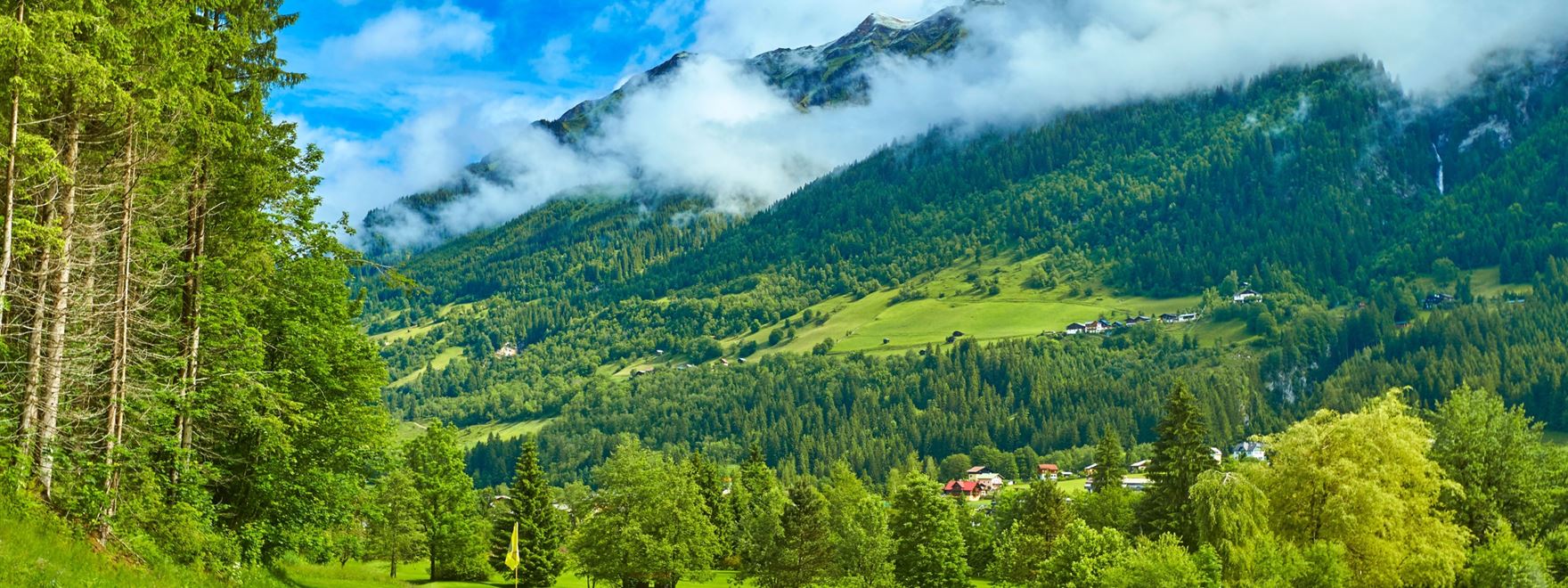 Golfplatz Gastein im Frühsommer
