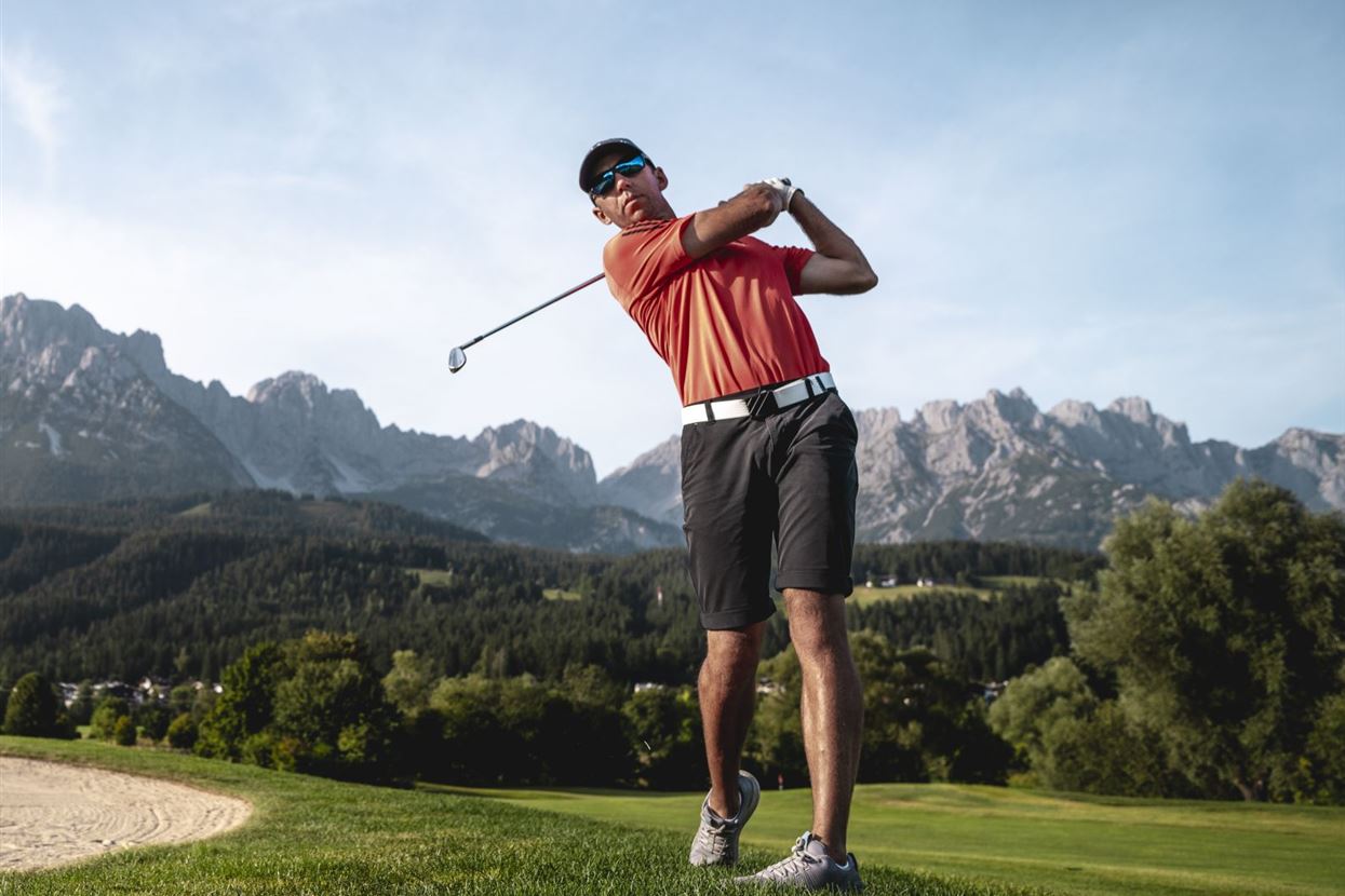 Golfspieler am Wilden Kaiser