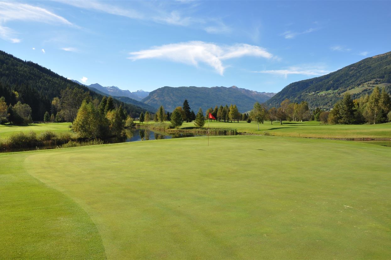 Golfgrün