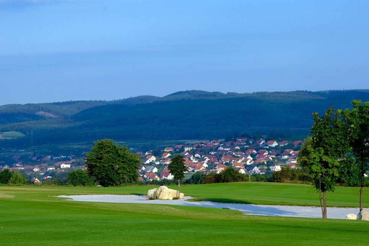 Golfplatz Donauland Loch 14 und 11