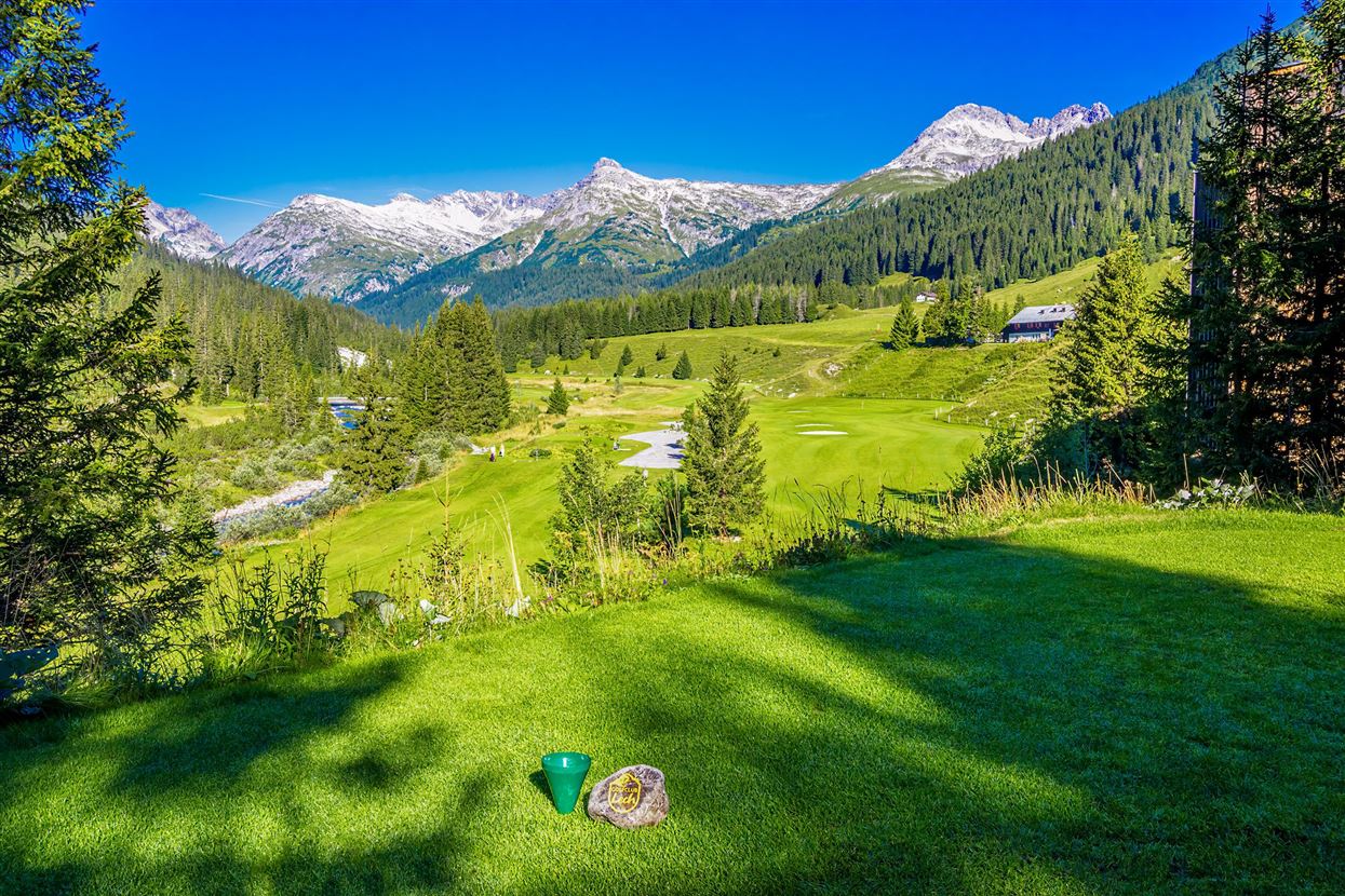 Golfplatz Lech Arlberg Golf in Vorarlberg Übersicht.jpg