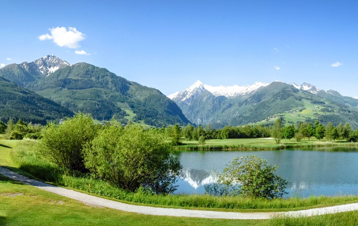 Golfplatz Zell am See mit Kitzsteinhorn