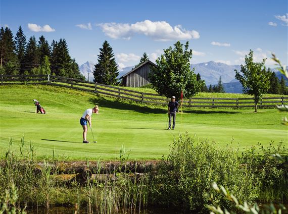 Golfgrün Seefeld