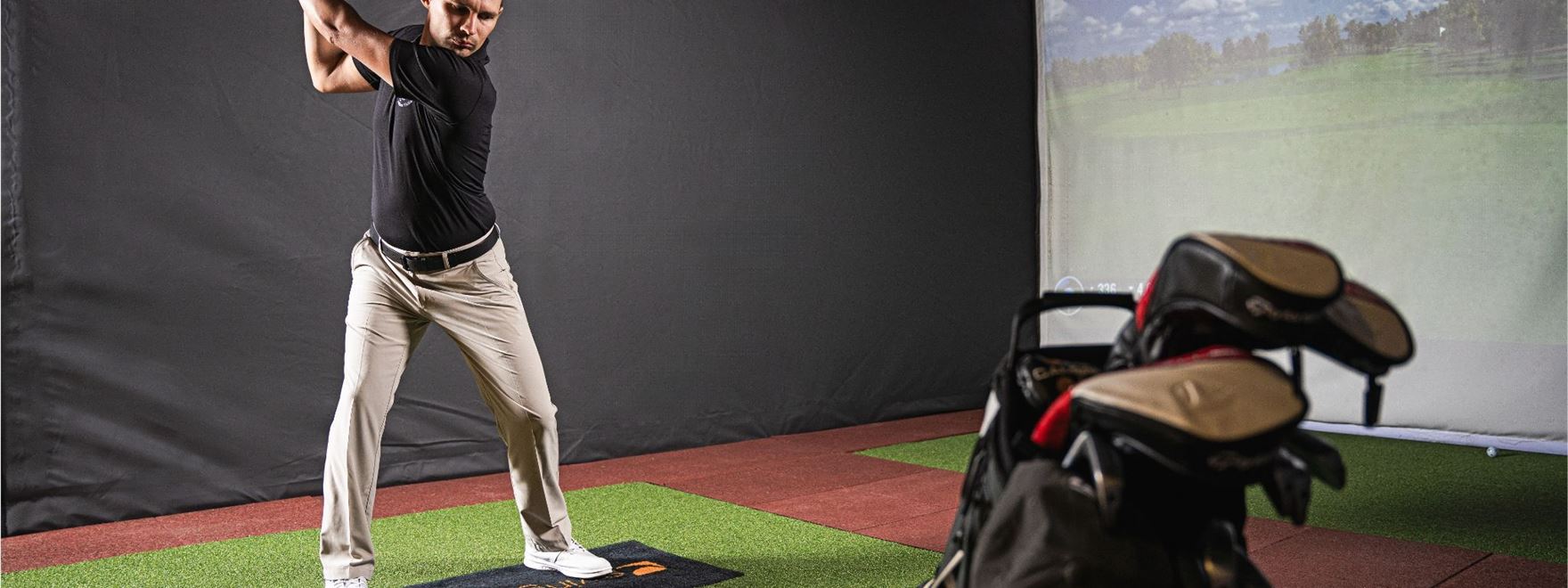 TrackMan Golfsimulator IMLAUER Hotel Schloss Pichlarn.jpg