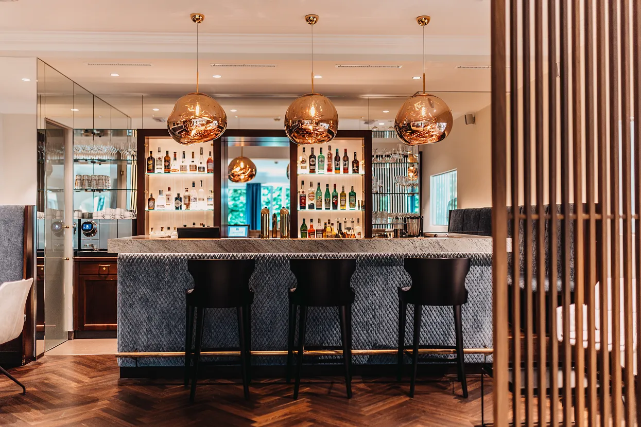 c_Seehotel Dr. Jilly_Hotelbar.jpg