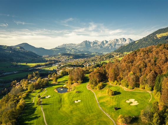 ┬®e3MediaHouse_SophiaEerden_2019_GolfEichenheim_IndianSummer_0006_final_3200px.jpg
