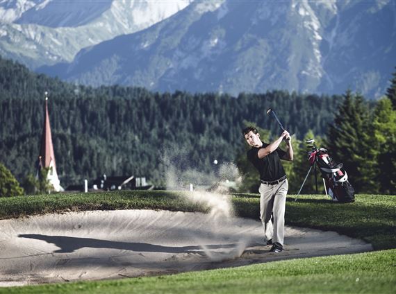 Golf Abschlag - Anlage Seefeld-Reith.jpg