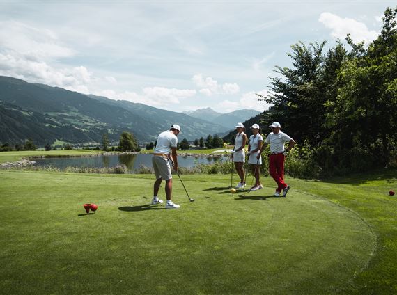golf_uderns7©zillertaltourismus_christophjohann.jpg