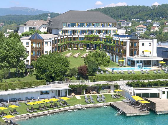 Hotel_2017_B[2].jpg
