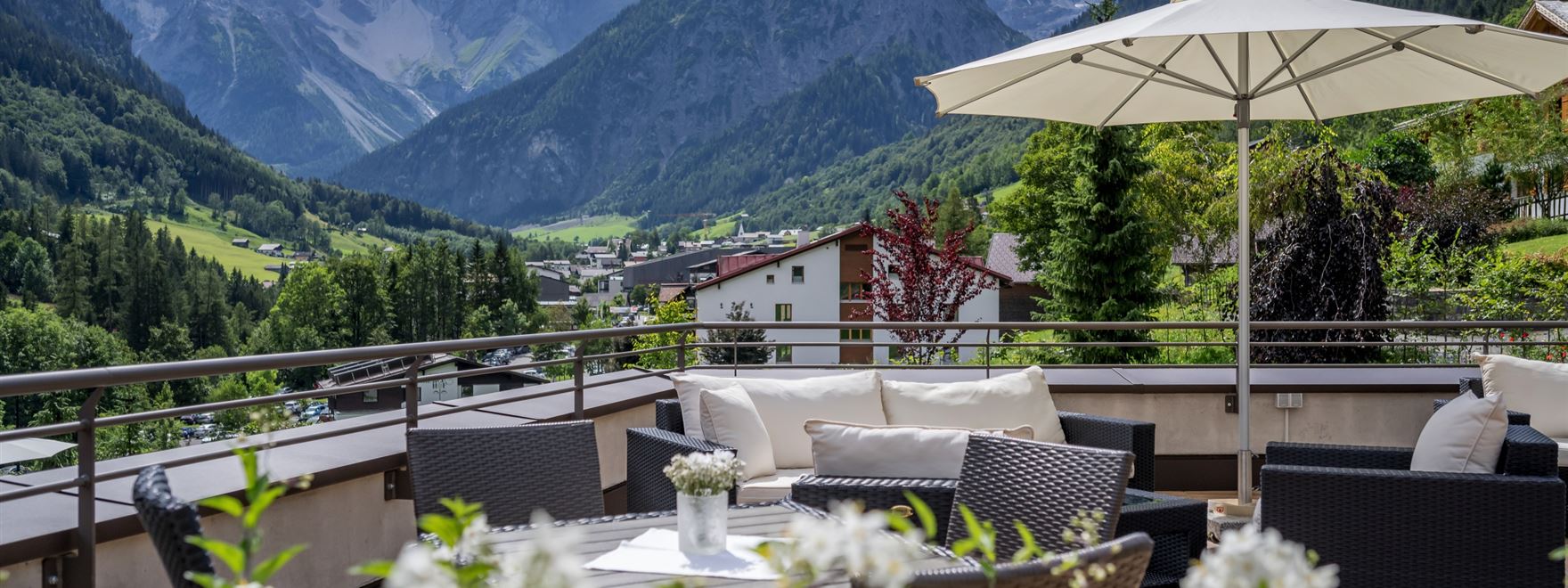 Bergpanorama Terrasse
