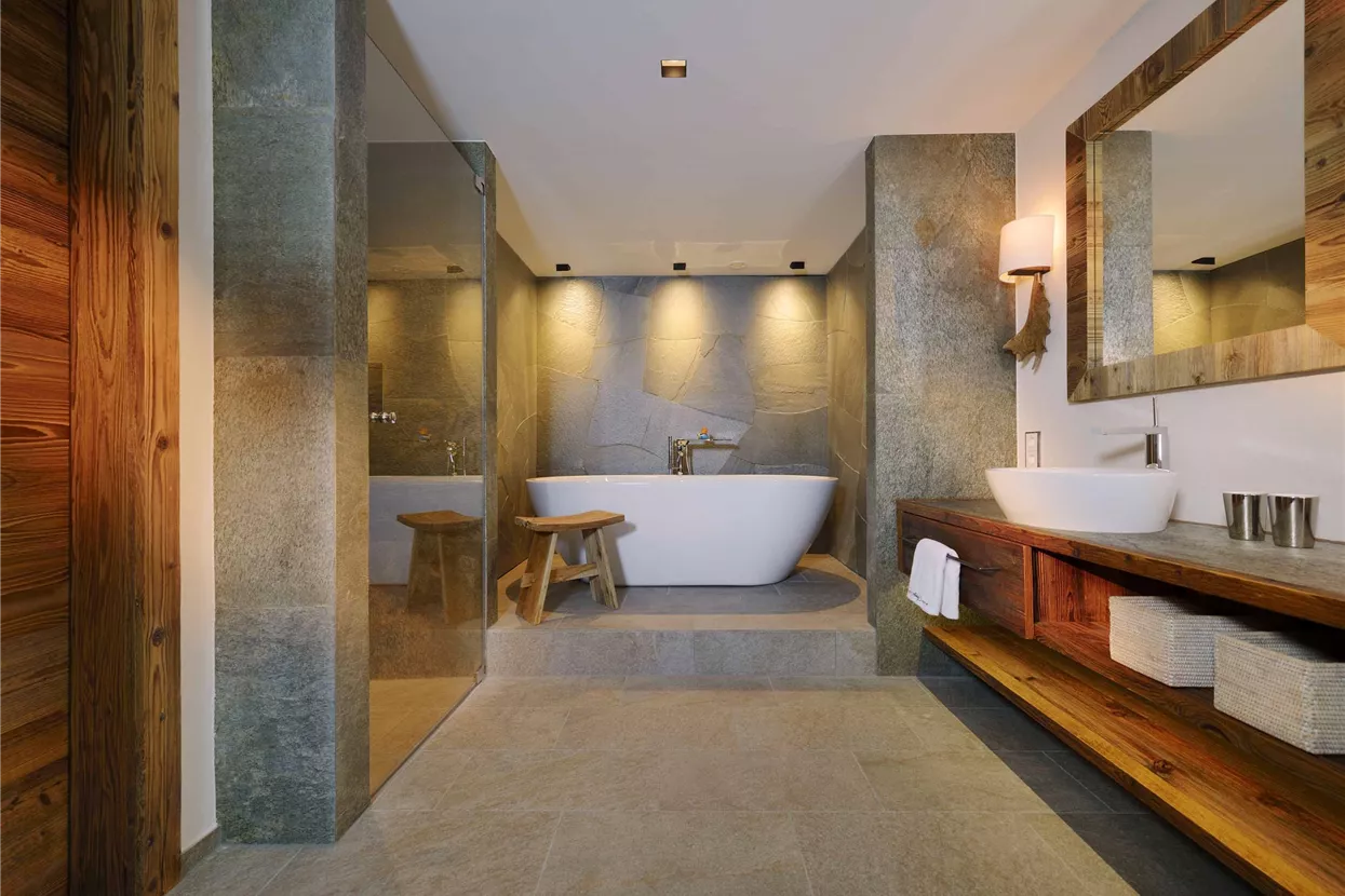 Bad in Jagdhof Suite