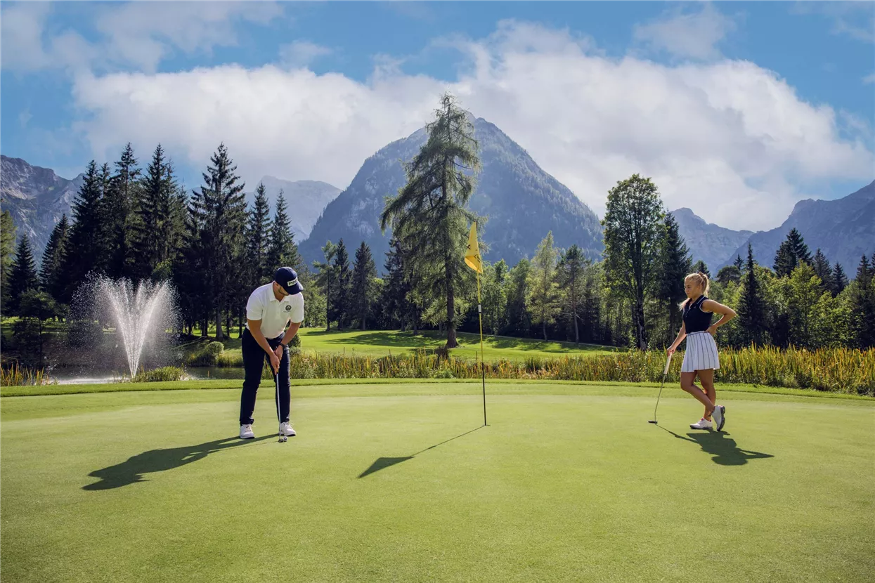 Golfen in Pertisau am Achensee Golfing in Pertisau am Achensee (2).jpg