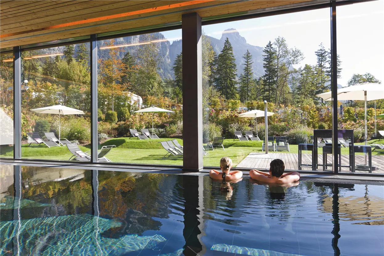 Golfferien Pool mit Panoramablick