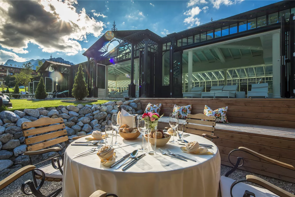 Golfhotel mit Terrasse