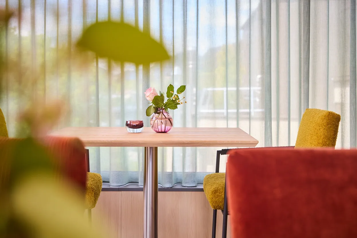 hotel-noa-schladming-skylounge-terrasse.jpg