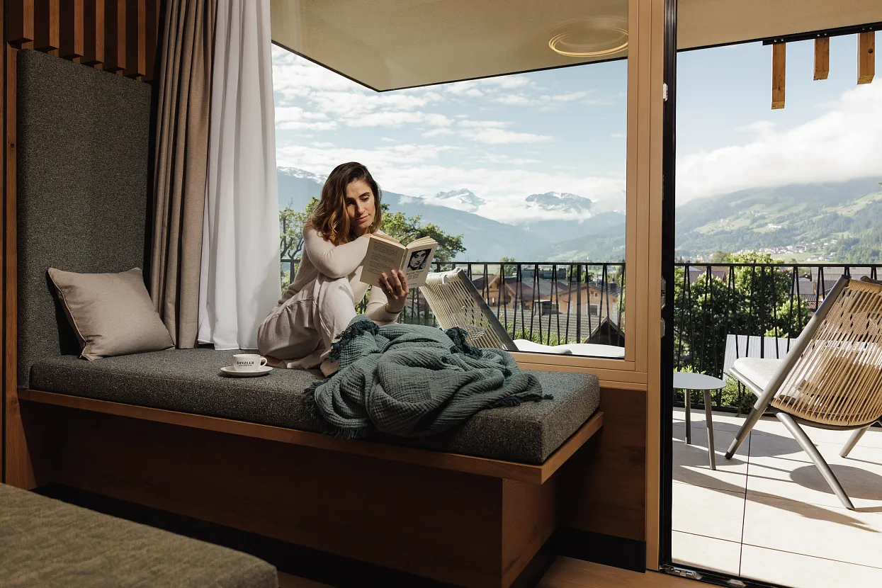 pachmair-1453-doppelzimmer-deluxe-fensterbank-model-1.jpg