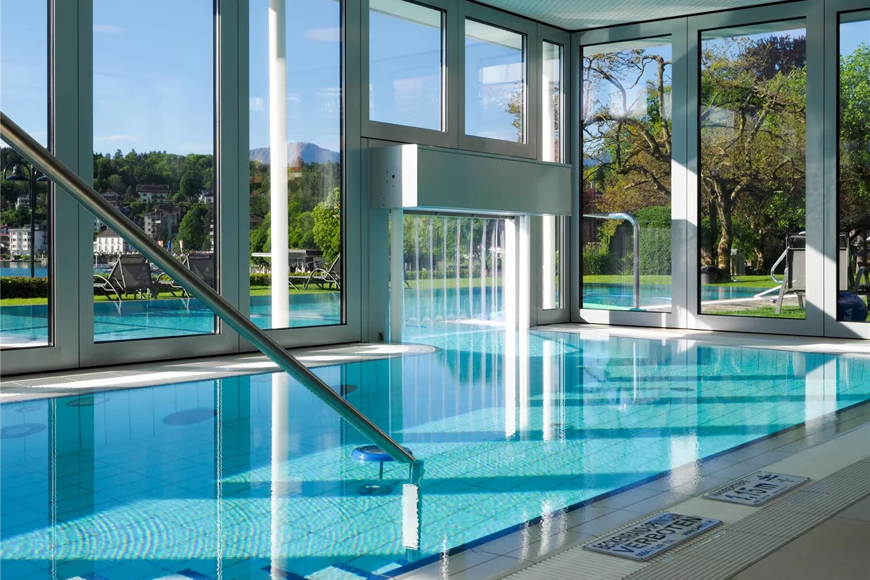 Pool_Indoor_5140286