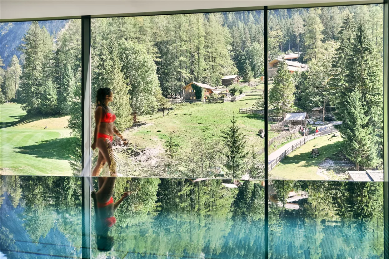 Pool mit Panoramablick