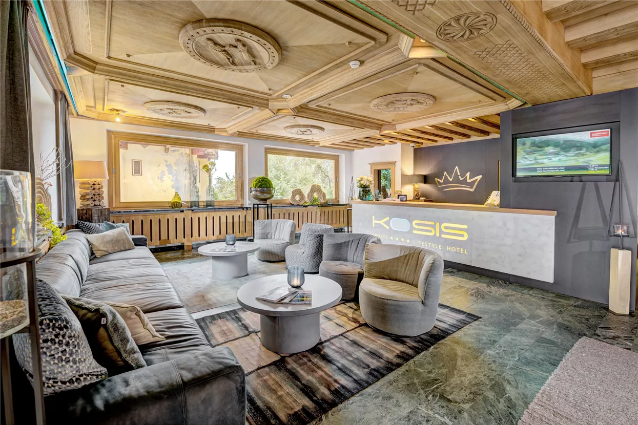 Rezeption Kosis Sports Lifestyle Hotel Zillerta