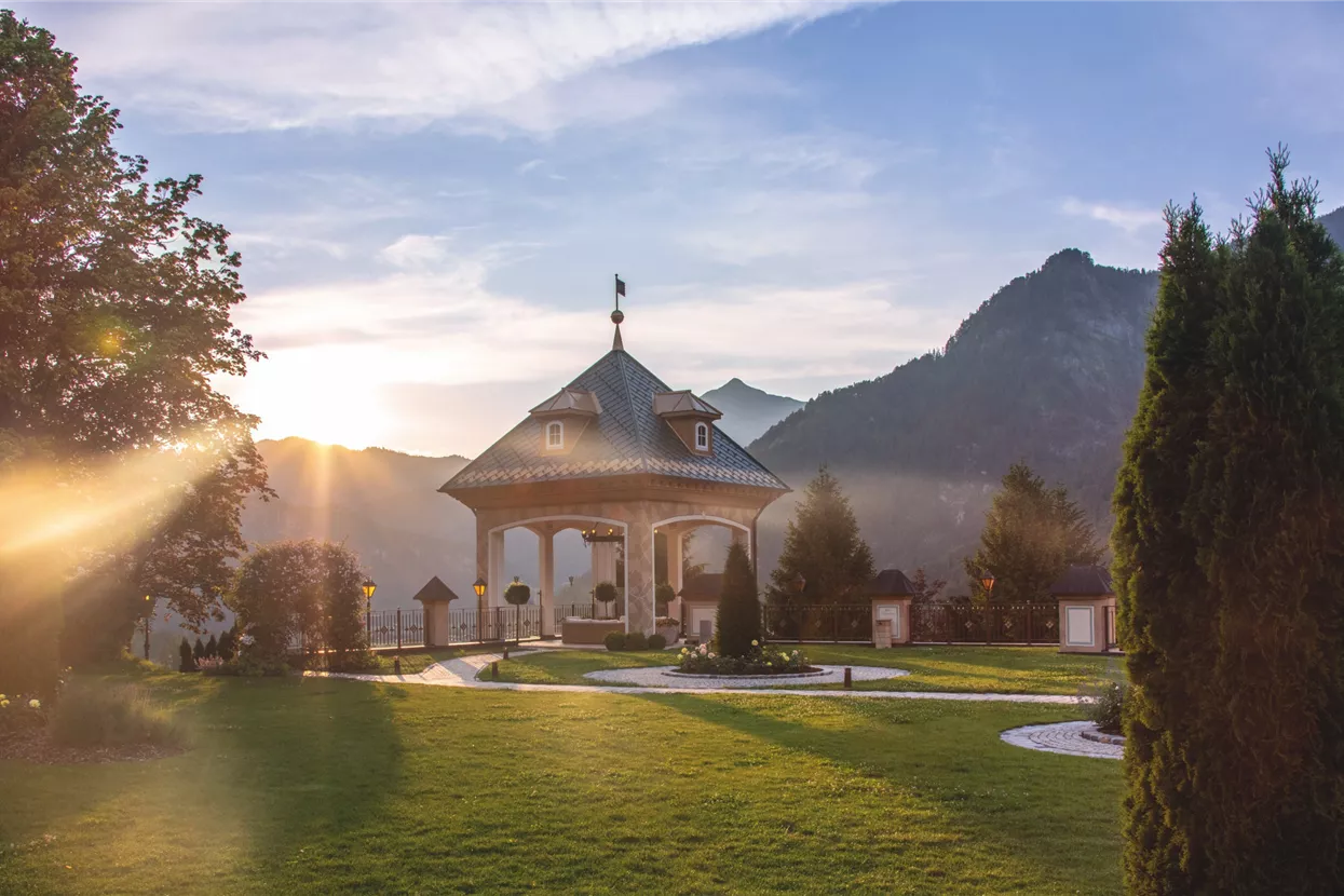 Terrasse mit Pavillion