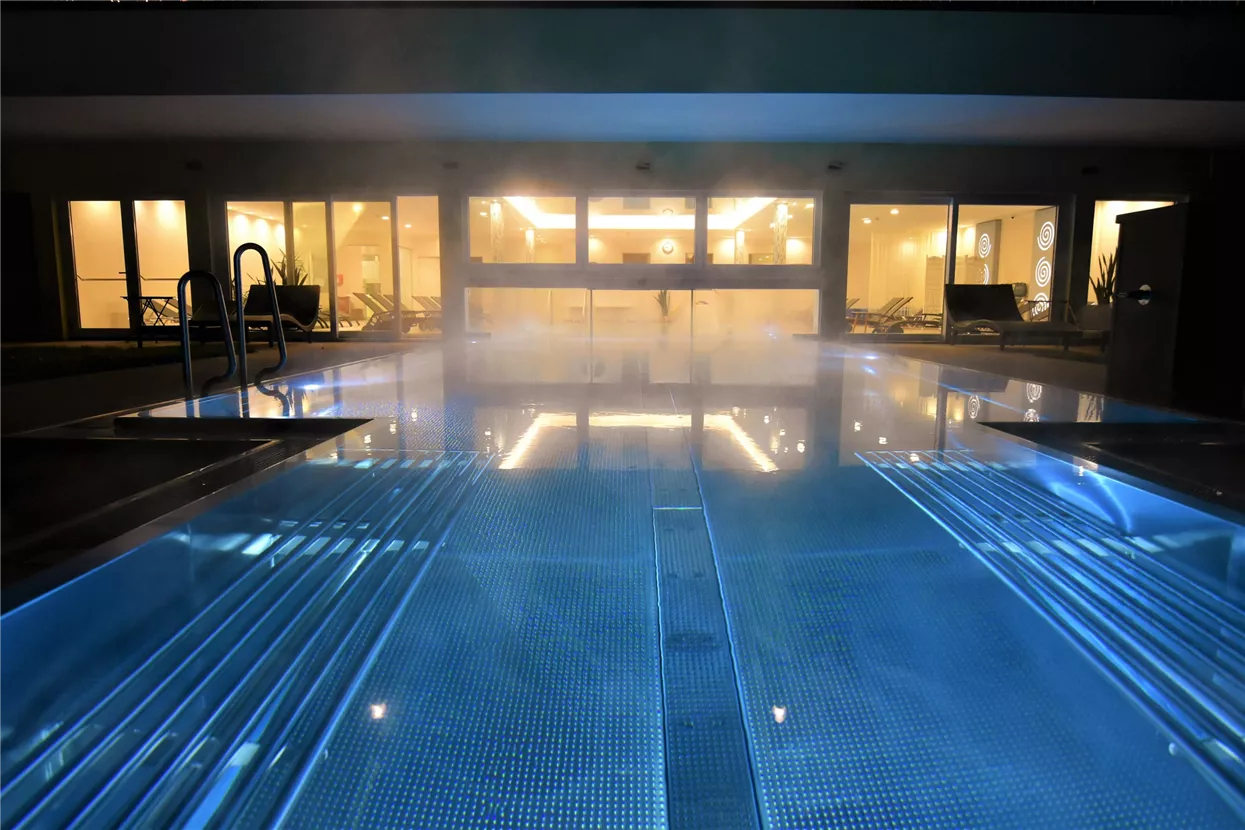 Wellness bei Nacht
